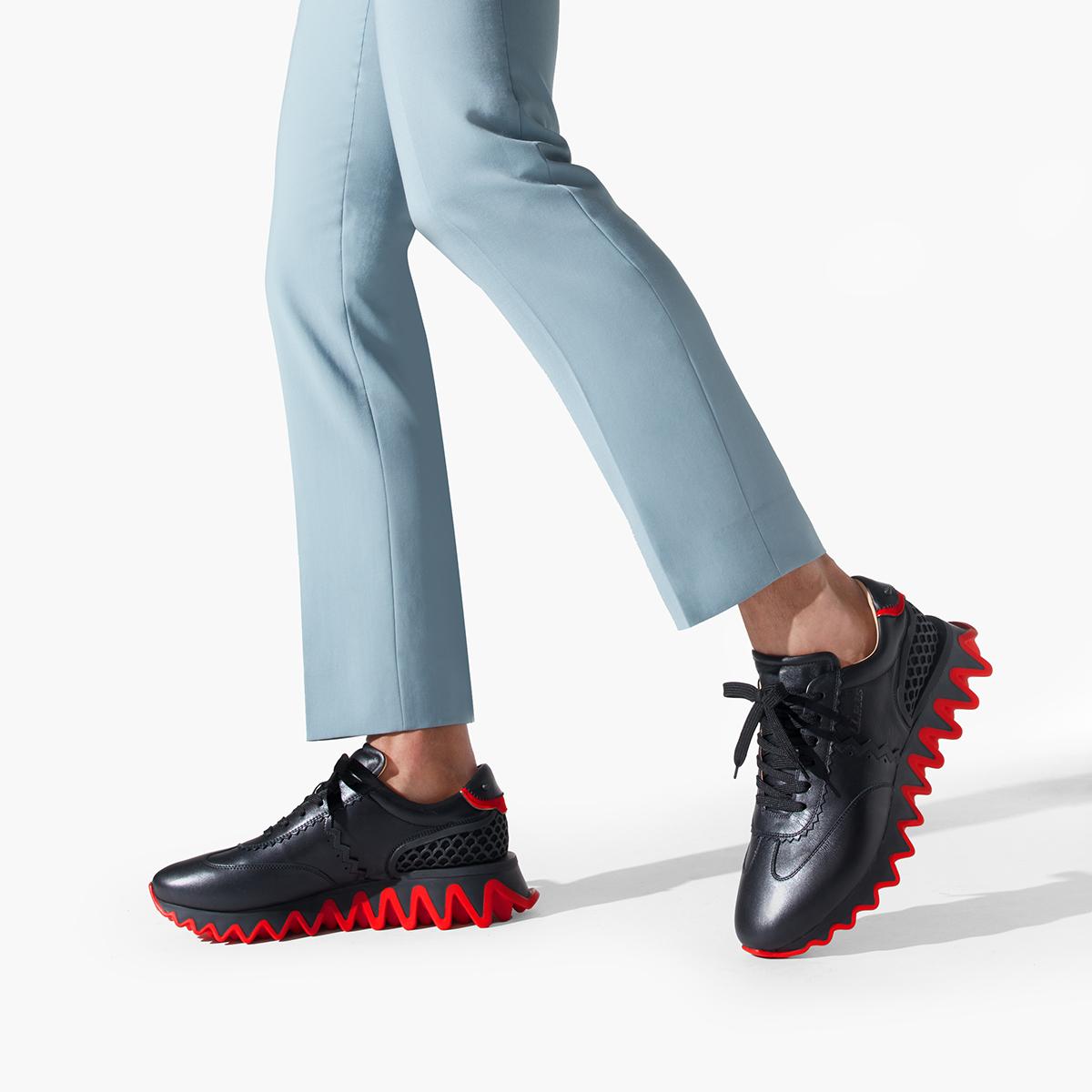 Black Men's Christian Louboutin Loubishark Man Low Top Sneakers | La1QLfXF